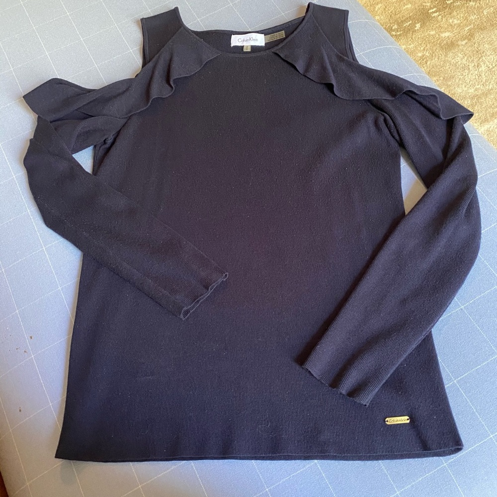 Calvin Klein cold shoulder top